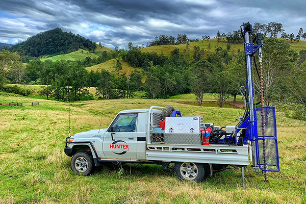 4WD-mounted geotechnical drilling rig